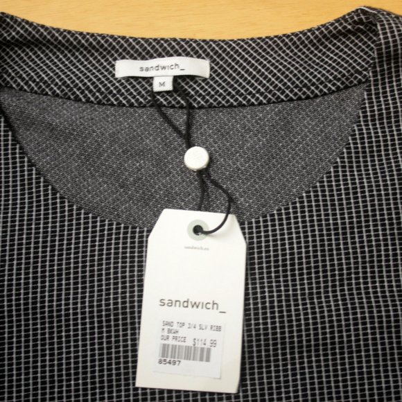 Black & White Pullover Shirt with Contrast Trim on Sides - Picture 8 of 8